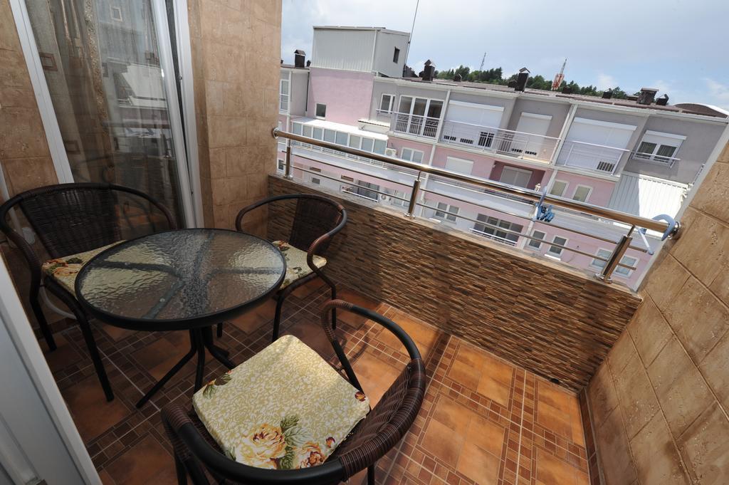 Apartments 4 Seasons Ohrid Rum bild